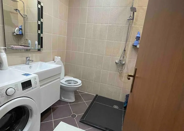 Gold Апартаменты Тирана